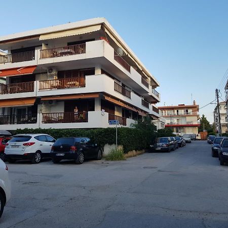 Perea Beach And Sea View Apartment Περαία Εξωτερικό φωτογραφία