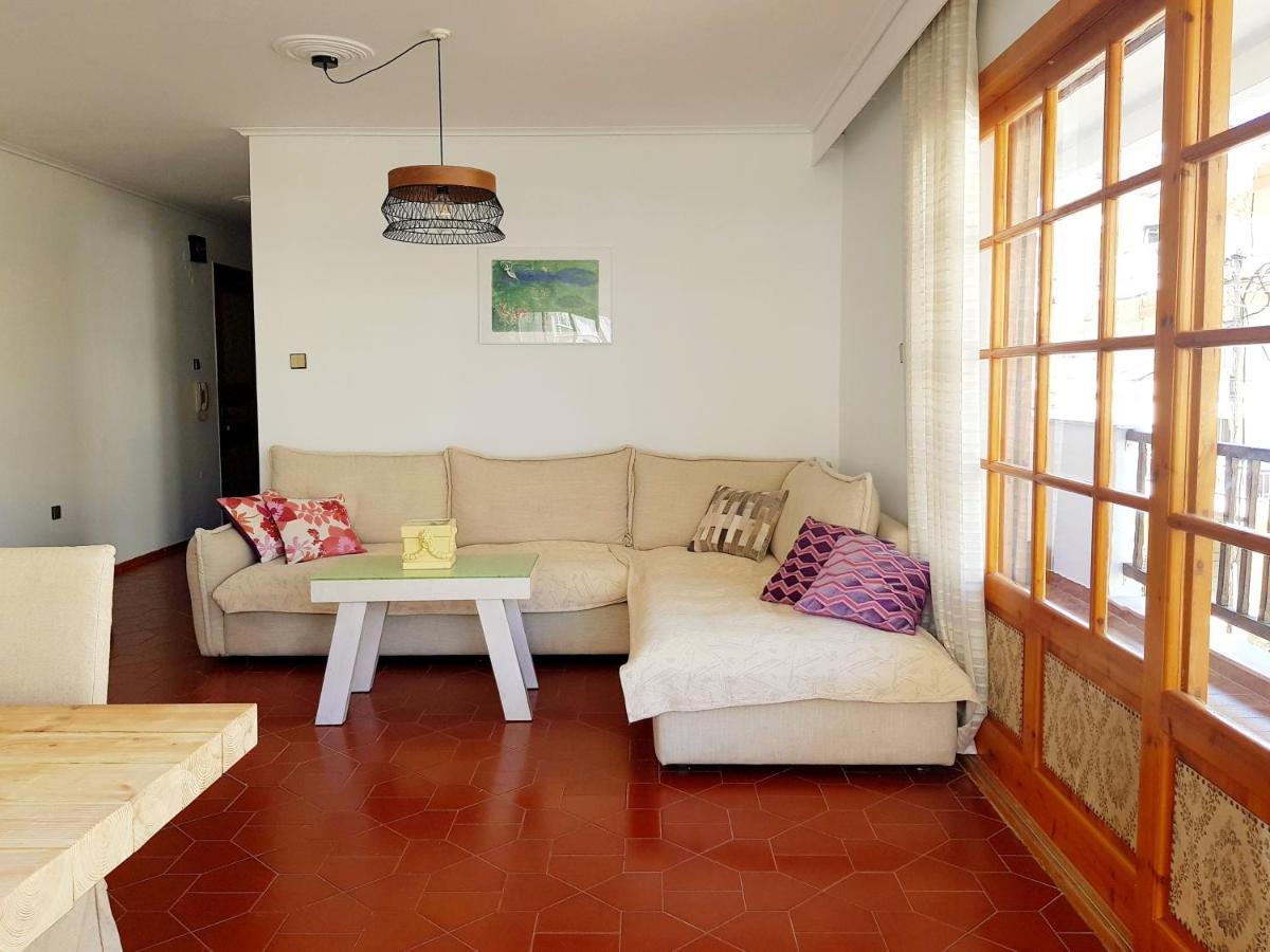 Perea Beach And Sea View Apartment Περαία Εξωτερικό φωτογραφία