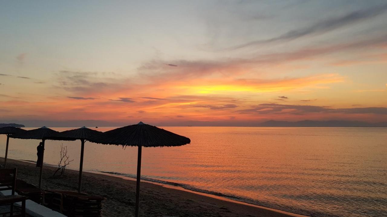 Perea Beach And Sea View Apartment Περαία Εξωτερικό φωτογραφία